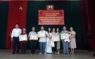 Đảng bộ thị trấn Triệu Sơn: Tổ chức trao huy hiệu Đảng và sơ kết công tác Đảng 6 tháng đầu năm, triển khai nhiệm vụ 6 tháng cuối năm 2023
